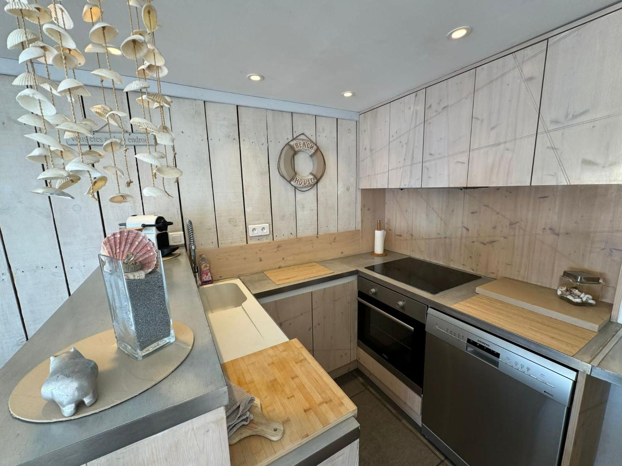 Lou Cabanou Apartment Сен Максим Екстериор снимка
